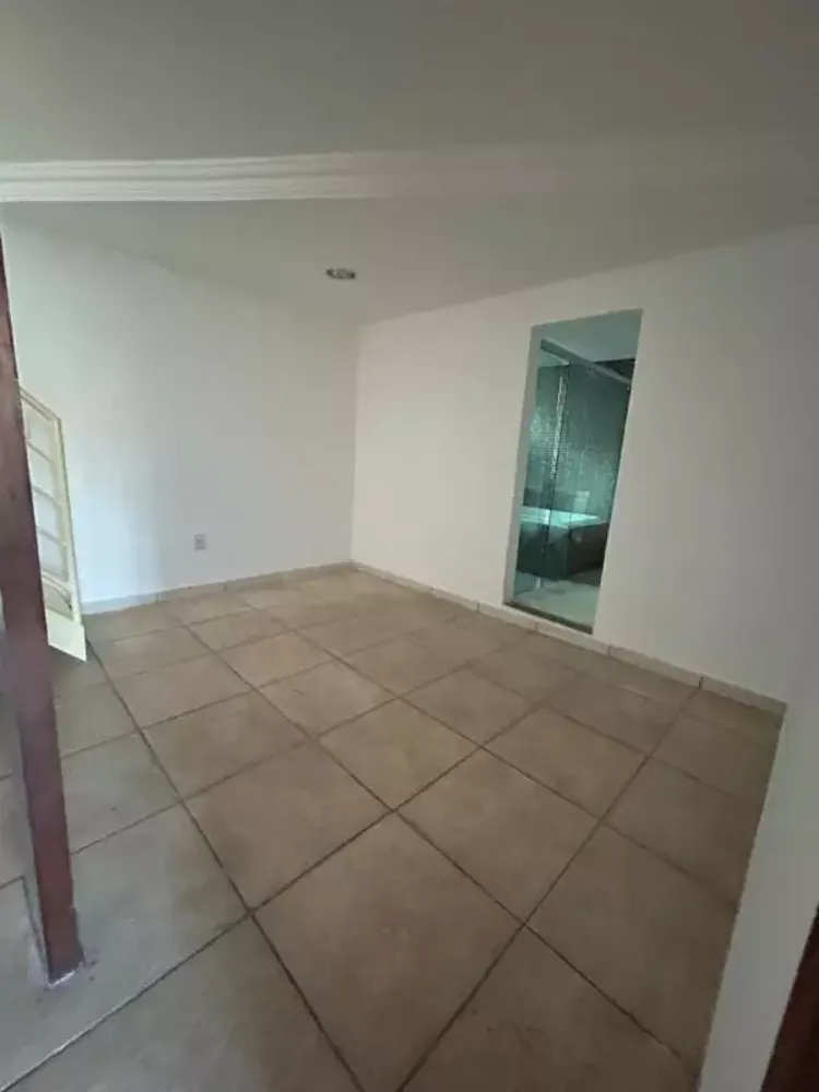 Casa, 3 quartos, 65 m² - Foto 2