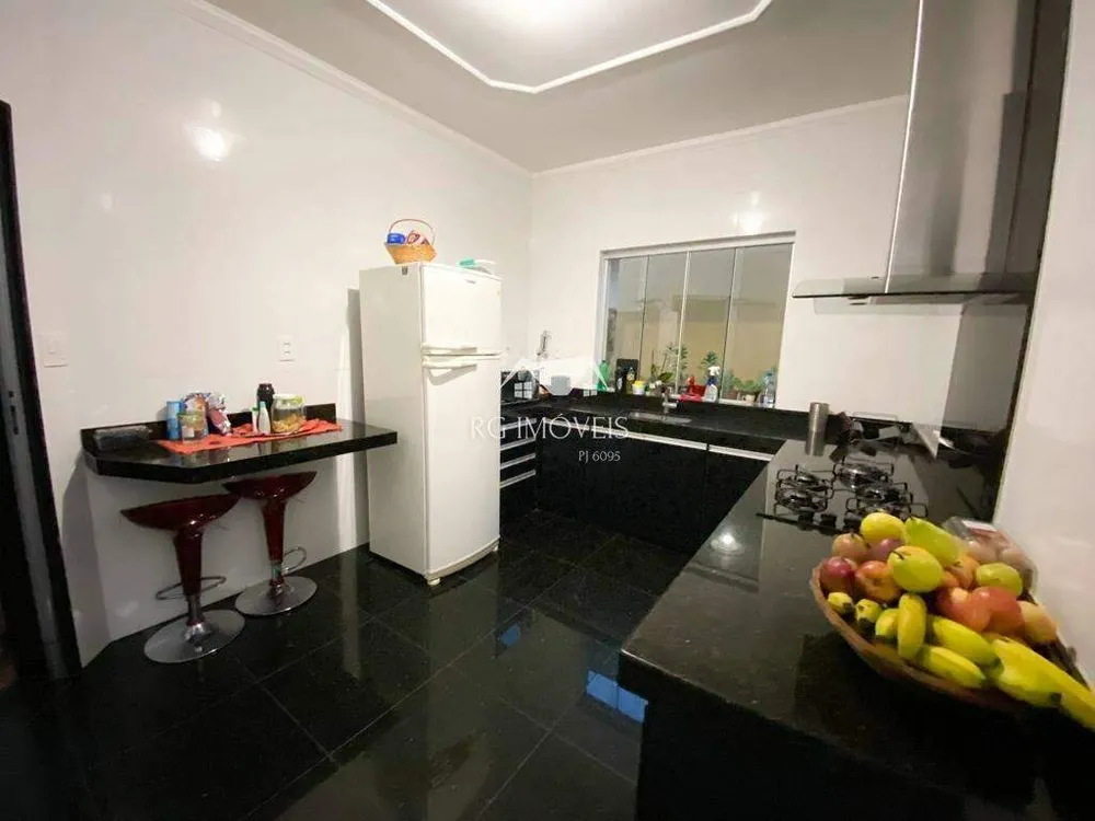 Casa, 3 quartos, 405 m² - Foto 8