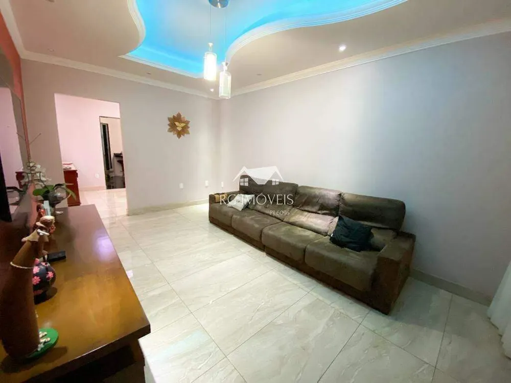 Casa, 3 quartos, 405 m² - Foto 3