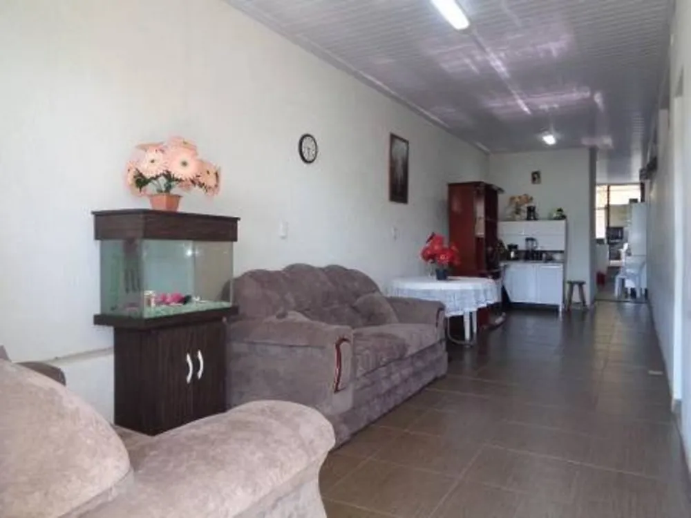 Casa, 3 quartos, 235 m² - Foto 2
