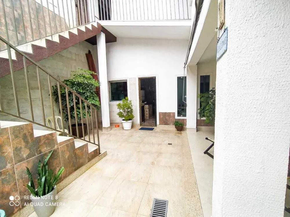 Casa, 4 quartos, 318 m² - Foto 3
