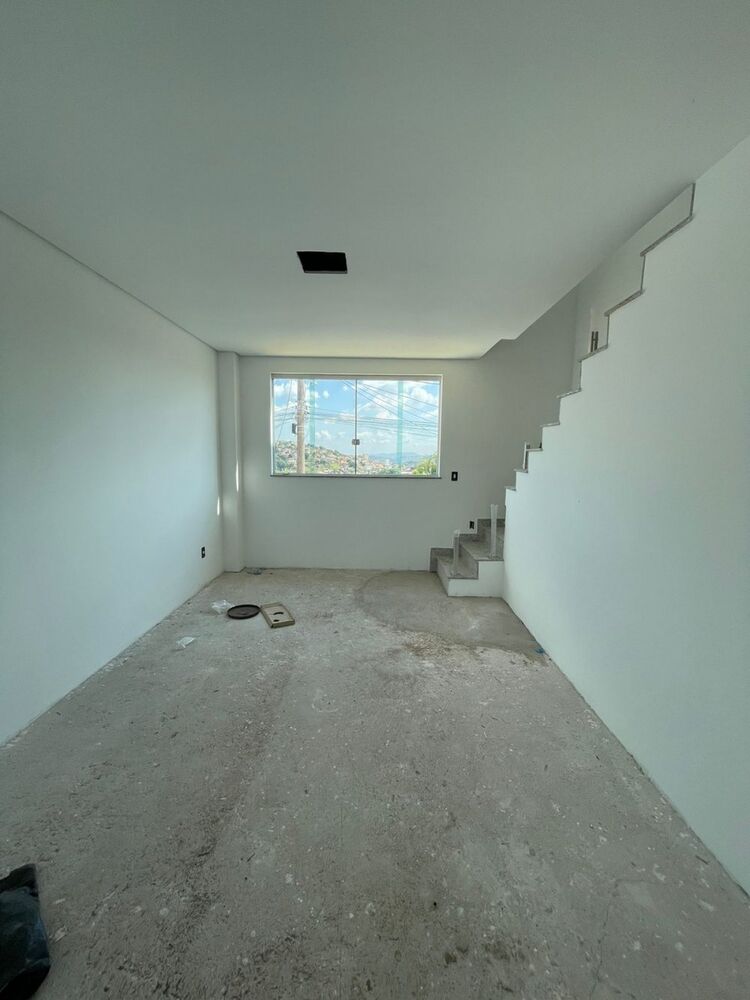 Casa à venda com 3 quartos, 100m² - Foto 11