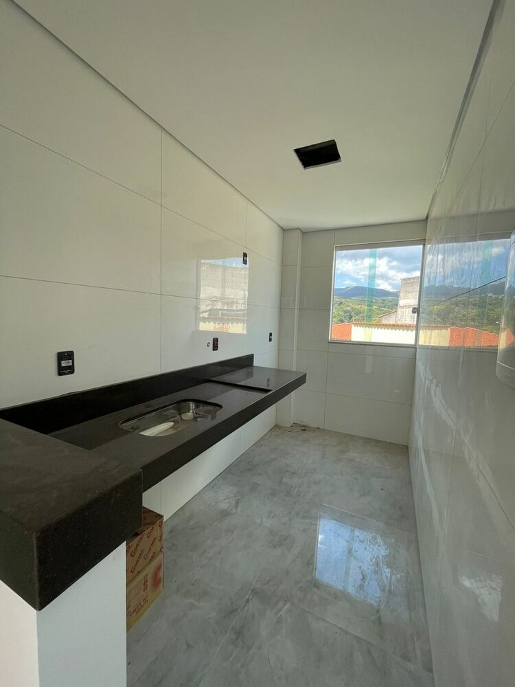 Casa à venda com 3 quartos, 100m² - Foto 6