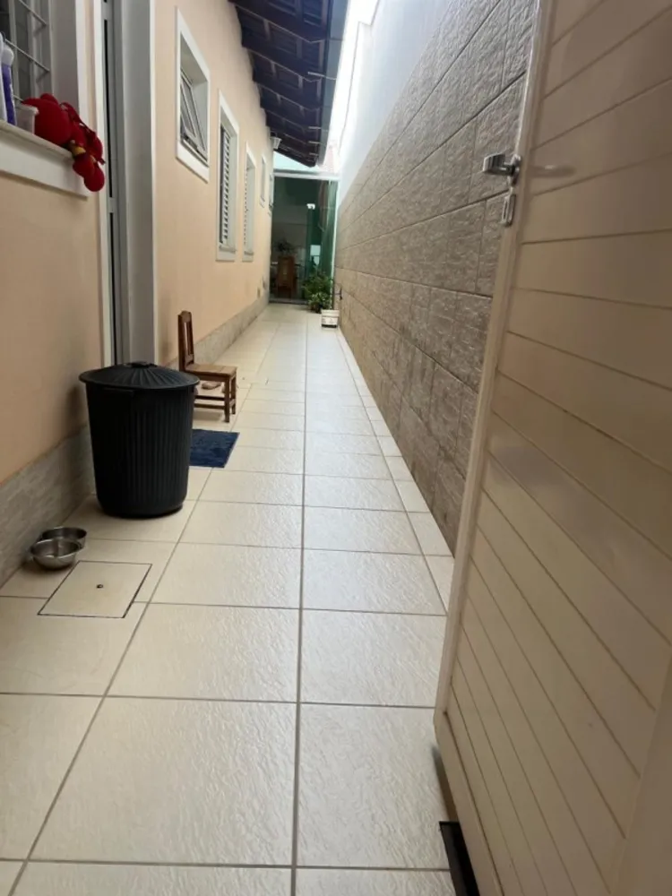 Casa, 3 quartos, 195 m² - Foto 2