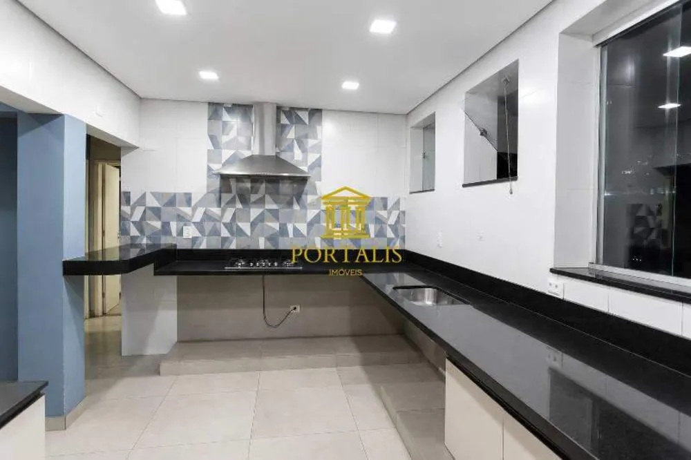 Apartamento, 3 quartos, 121 m² - Foto 4