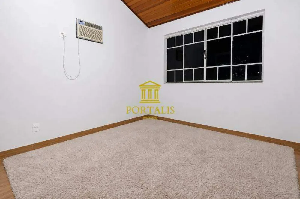 Apartamento, 3 quartos, 121 m² - Foto 2