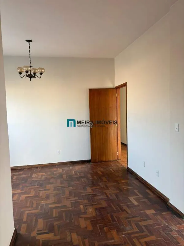 Casa, 6 quartos, 310 m² - Foto 5