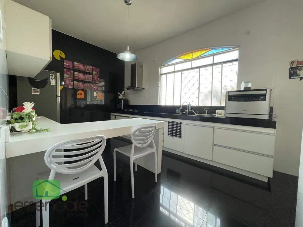 Casa, 3 quartos, 420 m² - Foto 4