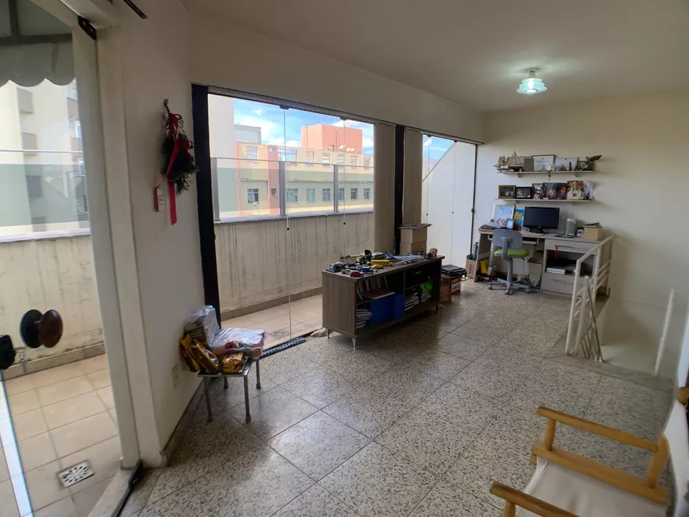 Cobertura à venda com 2 quartos, 150m² - Foto 2