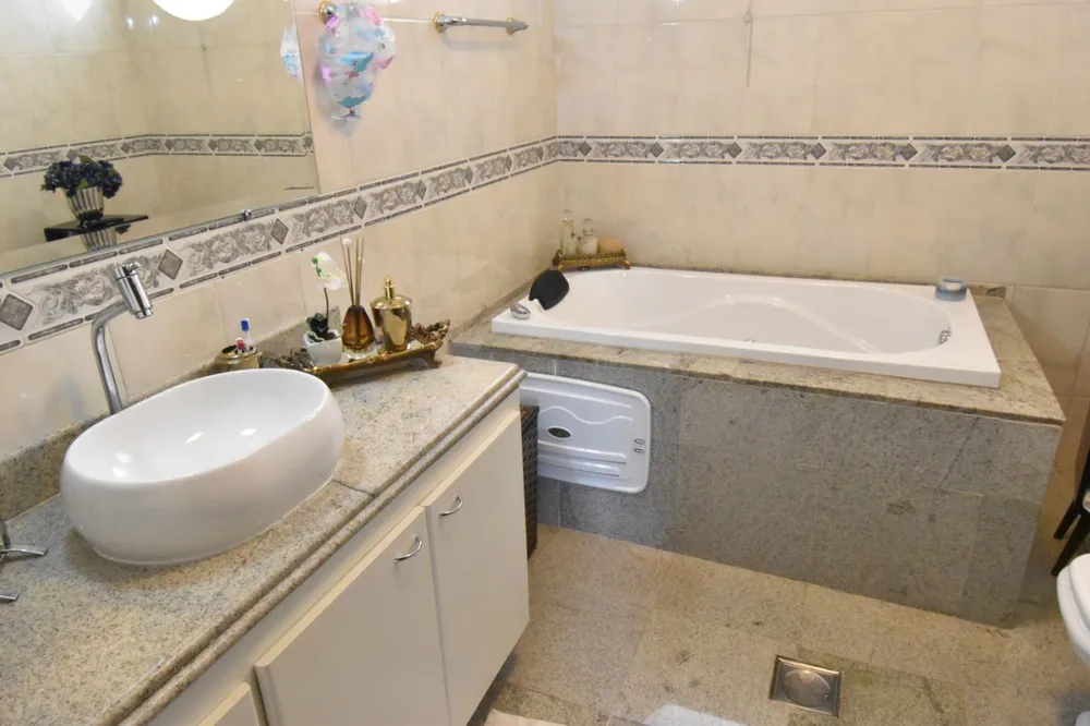 Casa, 4 quartos, 344 m² - Foto 10