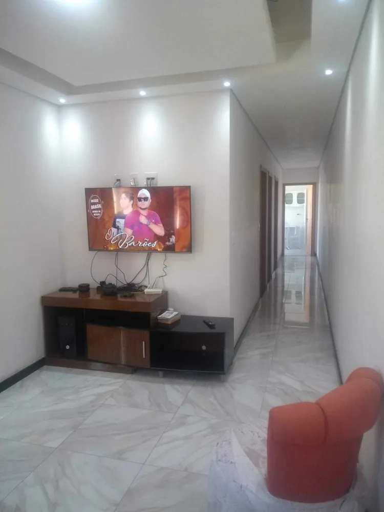 Casa, 3 quartos, 180 m² - Foto 2