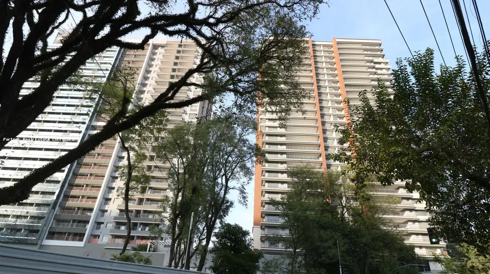 Apartamento, 4 quartos, 244 m² - Foto 1