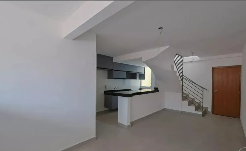 Cobertura, 3 quartos, 169 m² - Foto 2