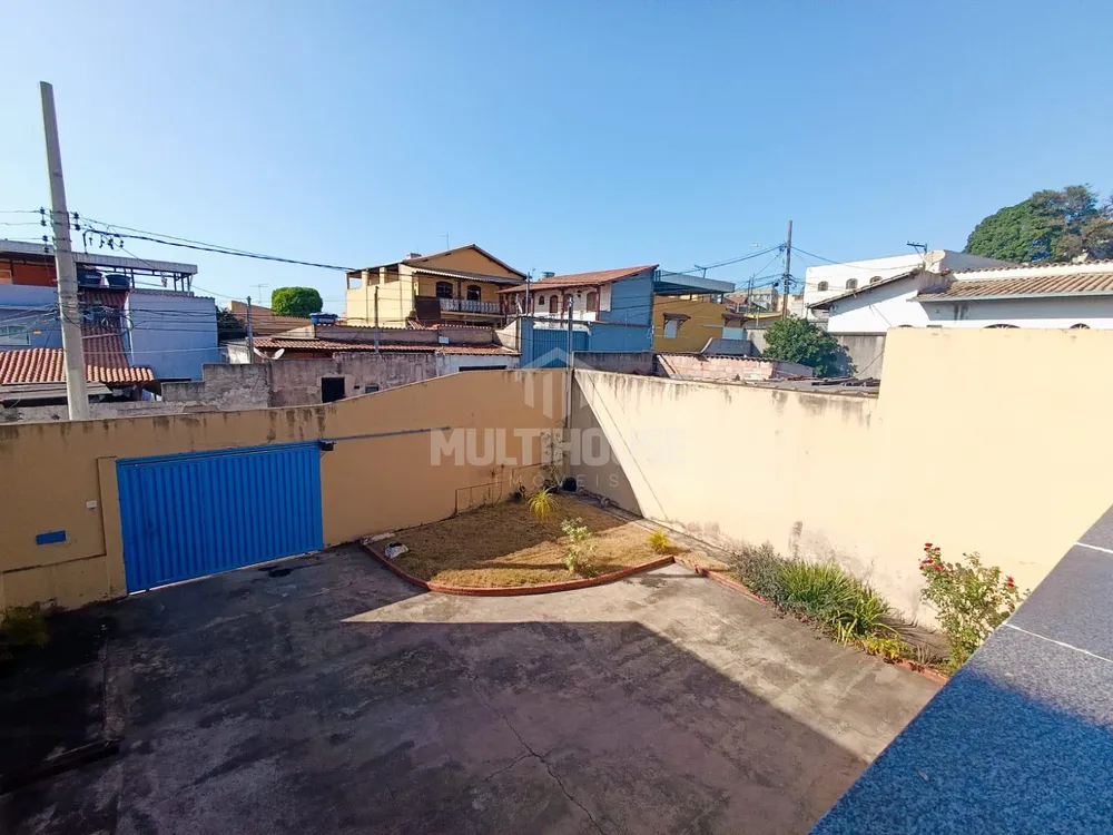Casa, 3 quartos, 200 m² - Foto 1