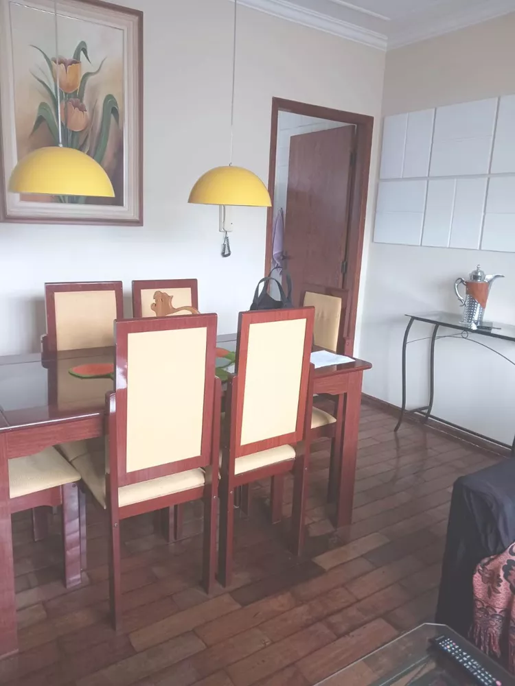 Apartamento à venda com 3 quartos, 70m² - Foto 3