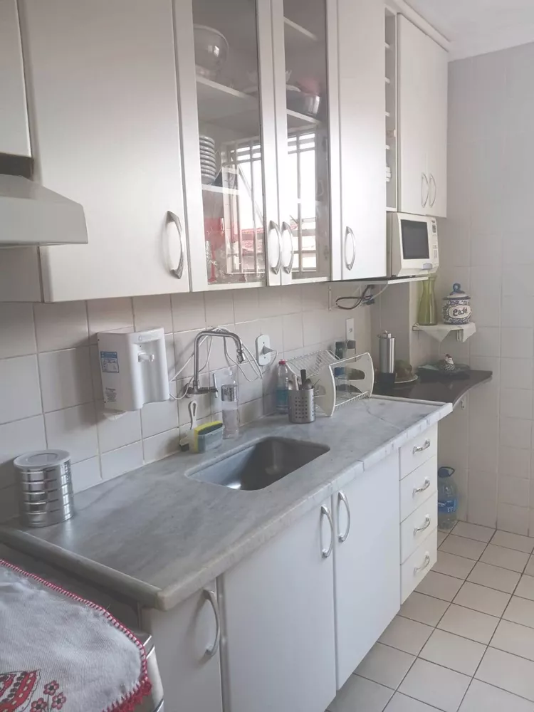 Apartamento à venda com 3 quartos, 70m² - Foto 10