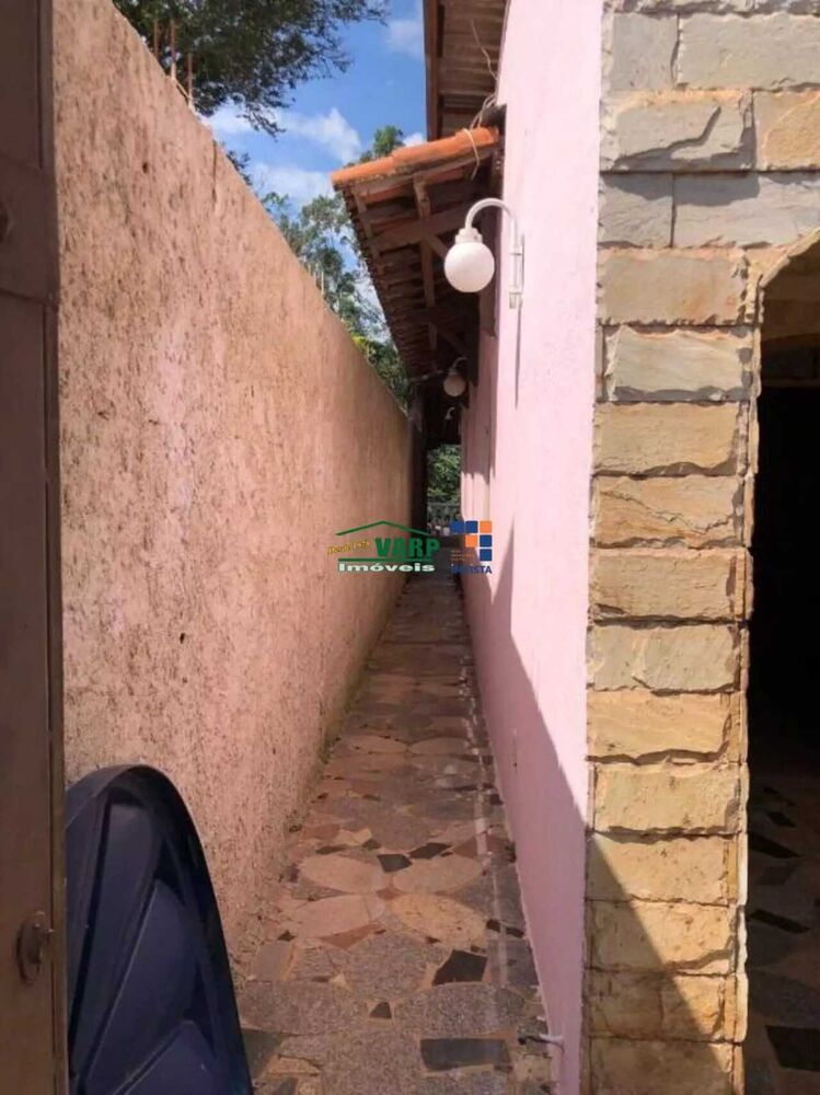 Casa à venda com 3 quartos, 120m² - Foto 4