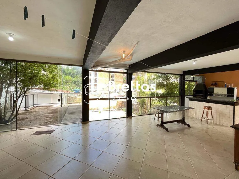 Casa, 5 quartos, 121 m² - Foto 4