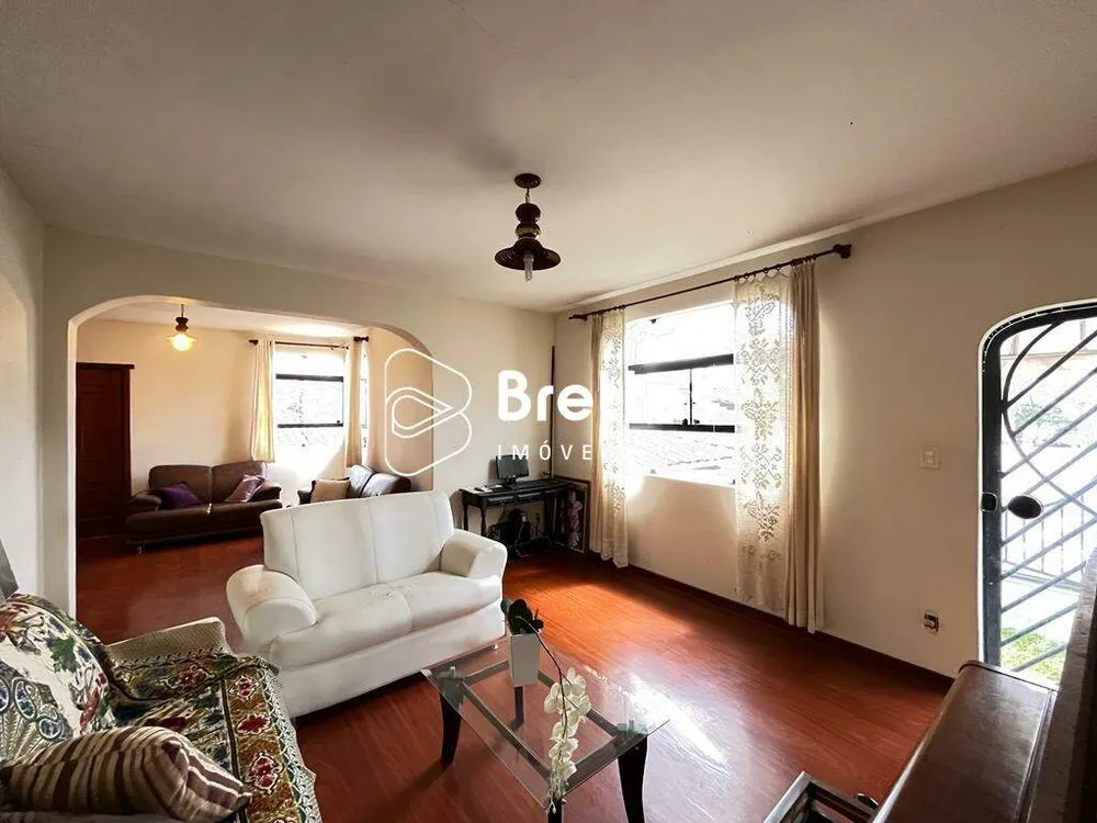 Casa, 5 quartos, 121 m² - Foto 1