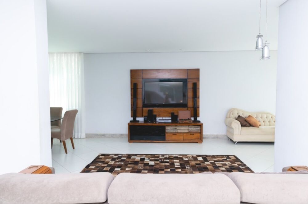 Casa de Condomínio à venda com 3 quartos, 315m² - Foto 2