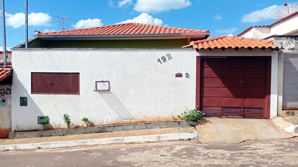 Casa, 2 quartos, 70 m² - Foto 1