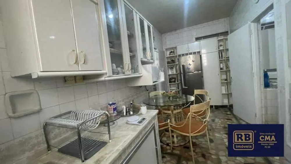 Apartamento, 4 quartos, 218 m² - Foto 1