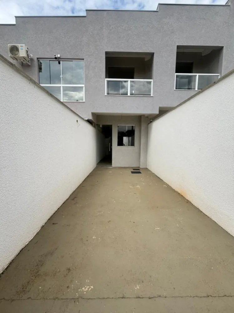 Casa, 2 quartos, 112 m² - Foto 1