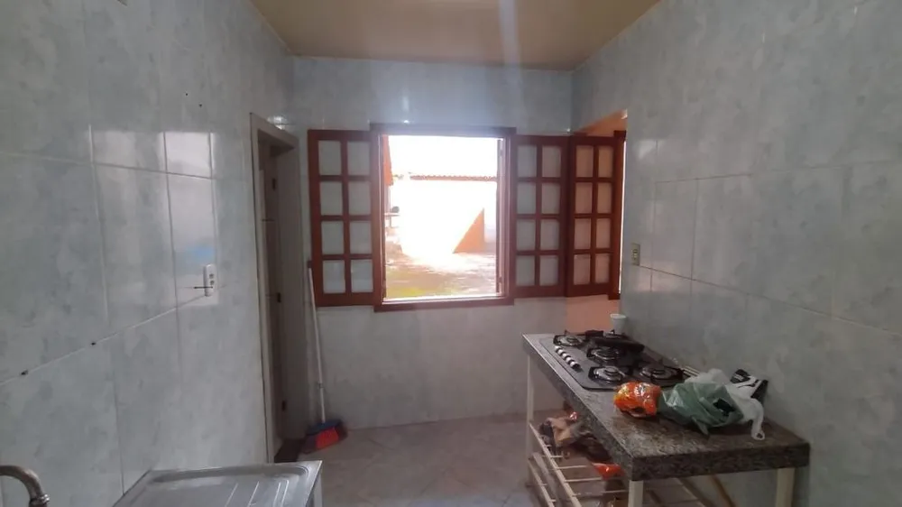 Casa, 6 quartos, 246 m² - Foto 4