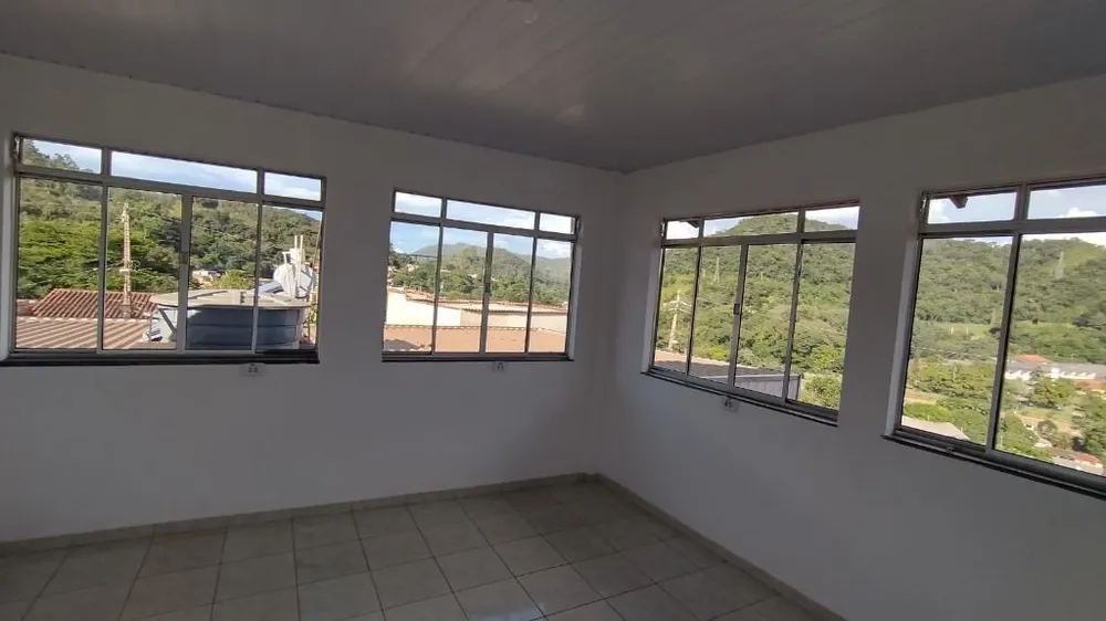 Casa, 6 quartos, 246 m² - Foto 9