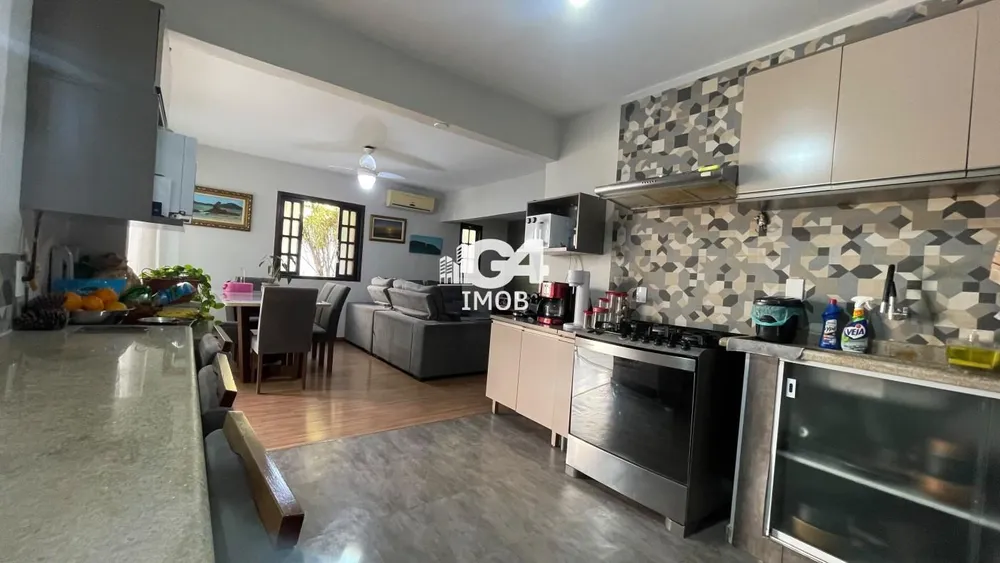 Casa, 3 quartos, 172 m² - Foto 7