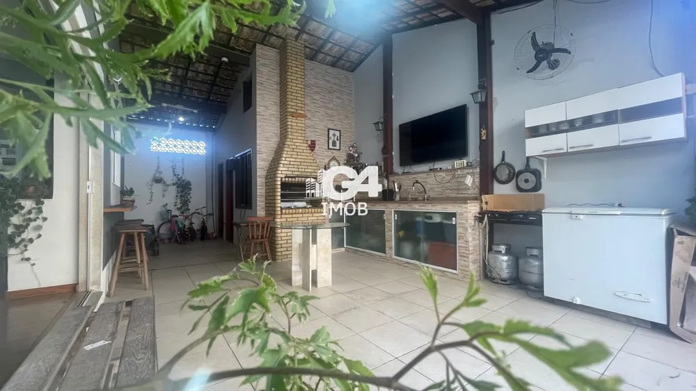 Casa, 3 quartos, 172 m² - Foto 1