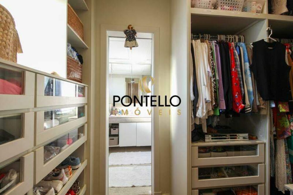Apartamento à venda com 4 quartos, 216m² - Foto 1