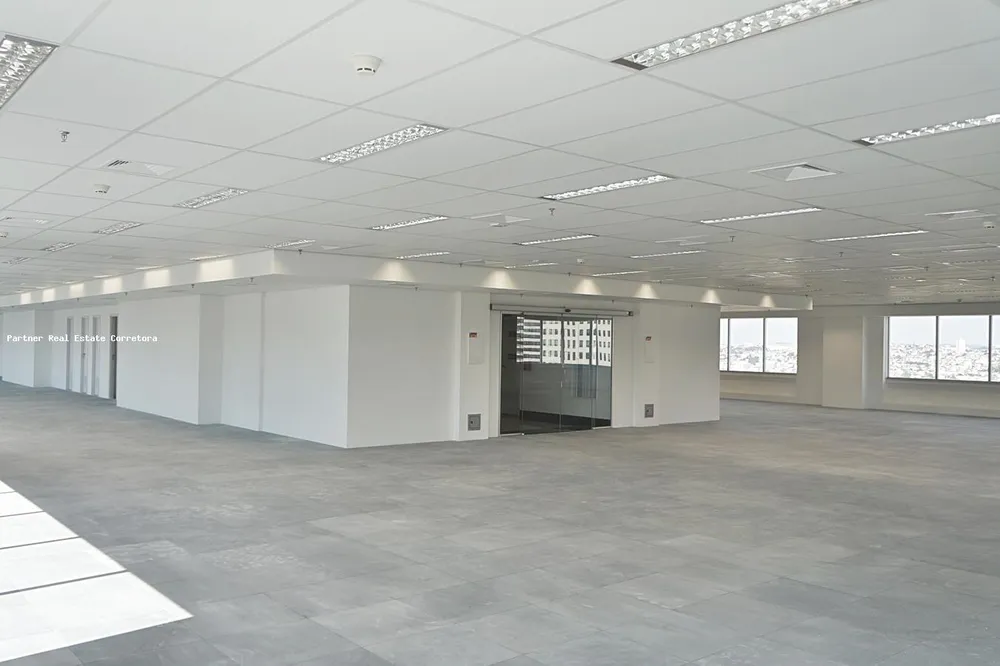 Sala-Conjunto, 1900 m² - Foto 4