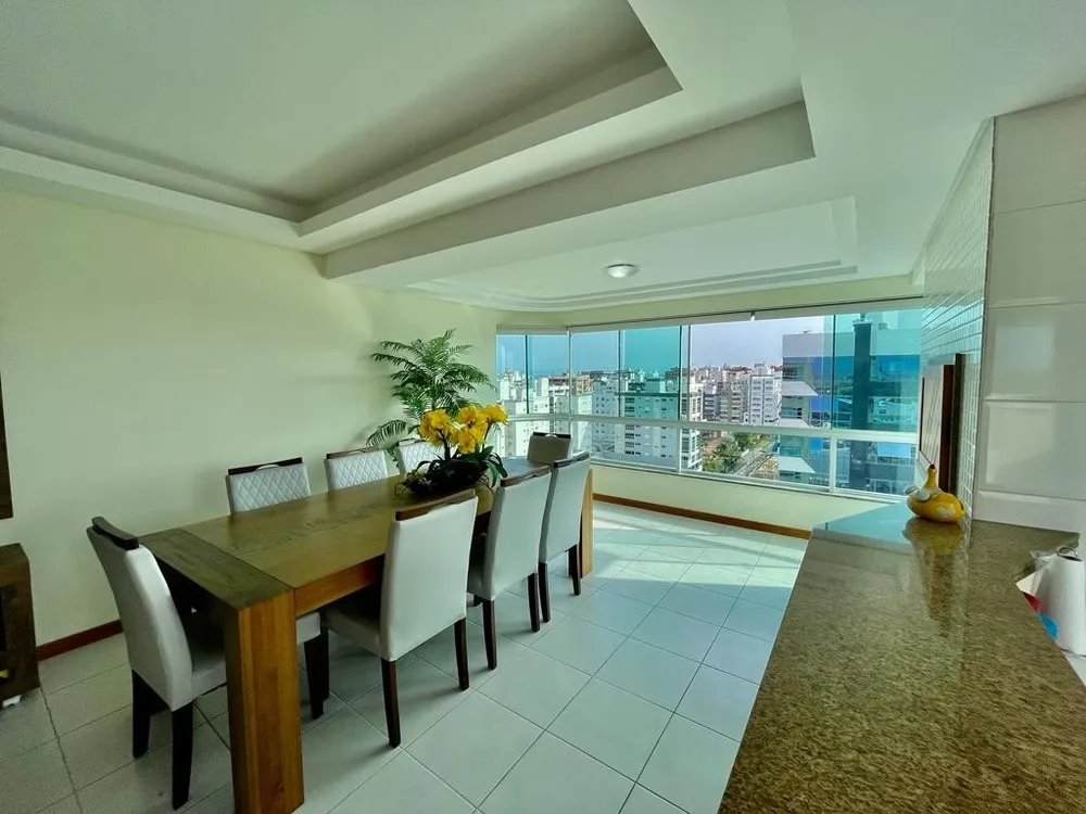 Apartamento, 3 quartos, 155 m² - Foto 2
