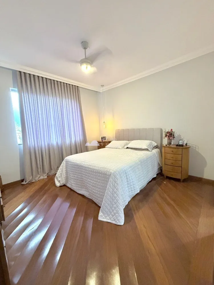 Casa, 4 quartos, 360 m² - Foto 19