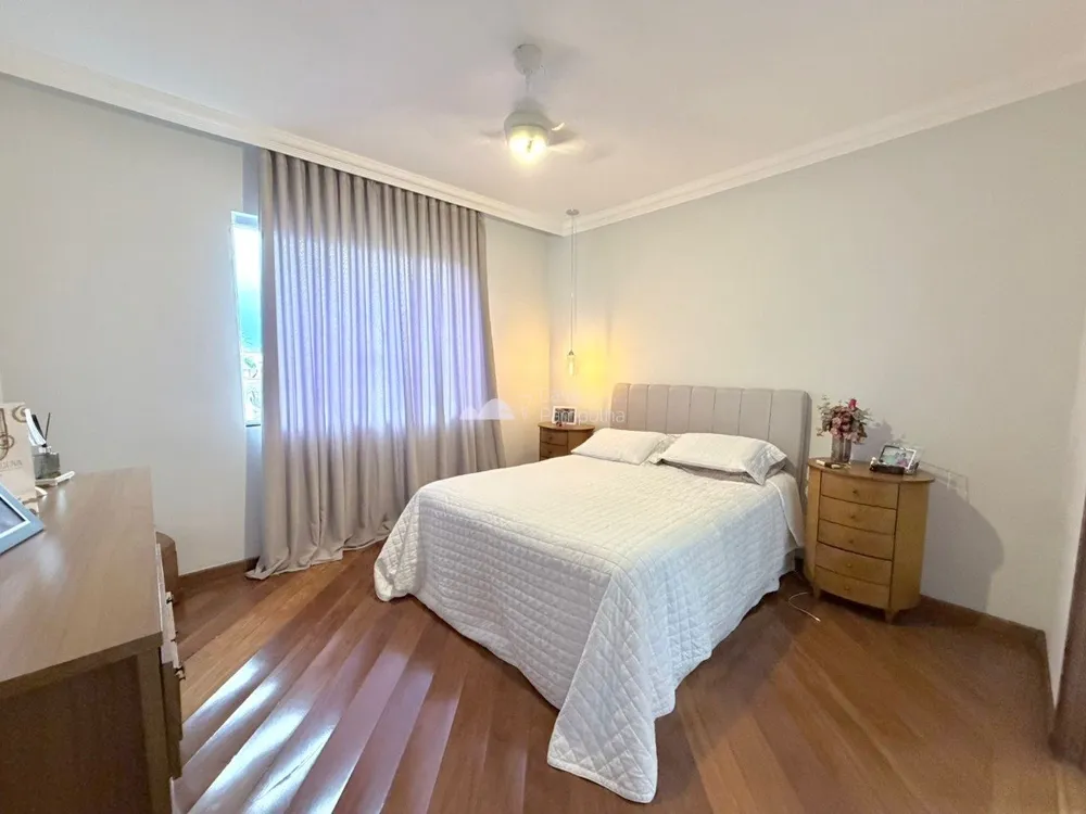 Casa, 4 quartos, 360 m² - Foto 16