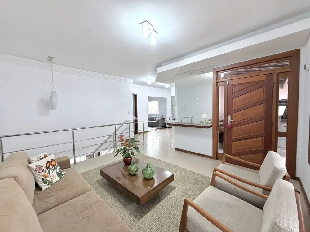 Casa, 4 quartos, 360 m² - Foto 9