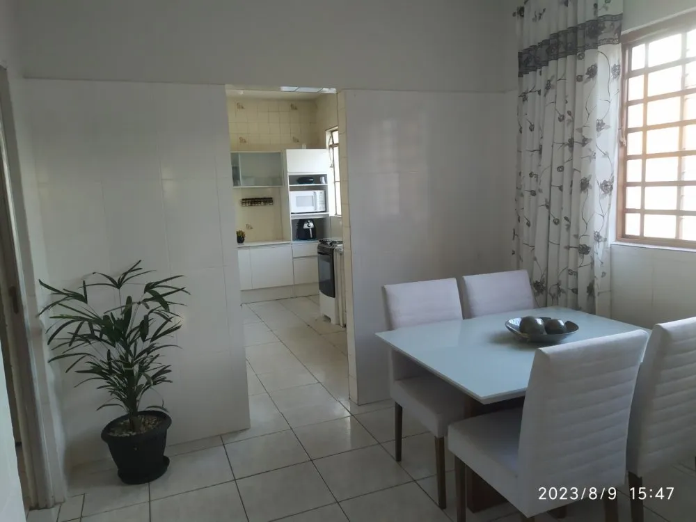 Casa, 3 quartos, 360 m² - Foto 2
