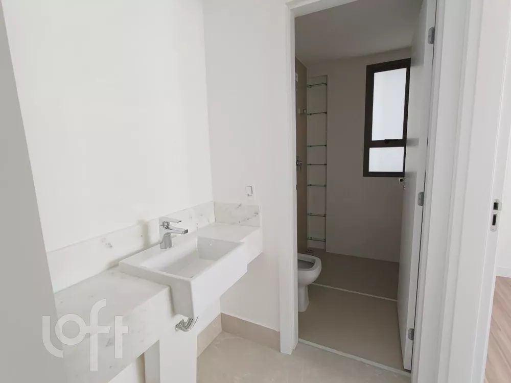 Apartamento à venda com 2 quartos, 67m² - Foto 4