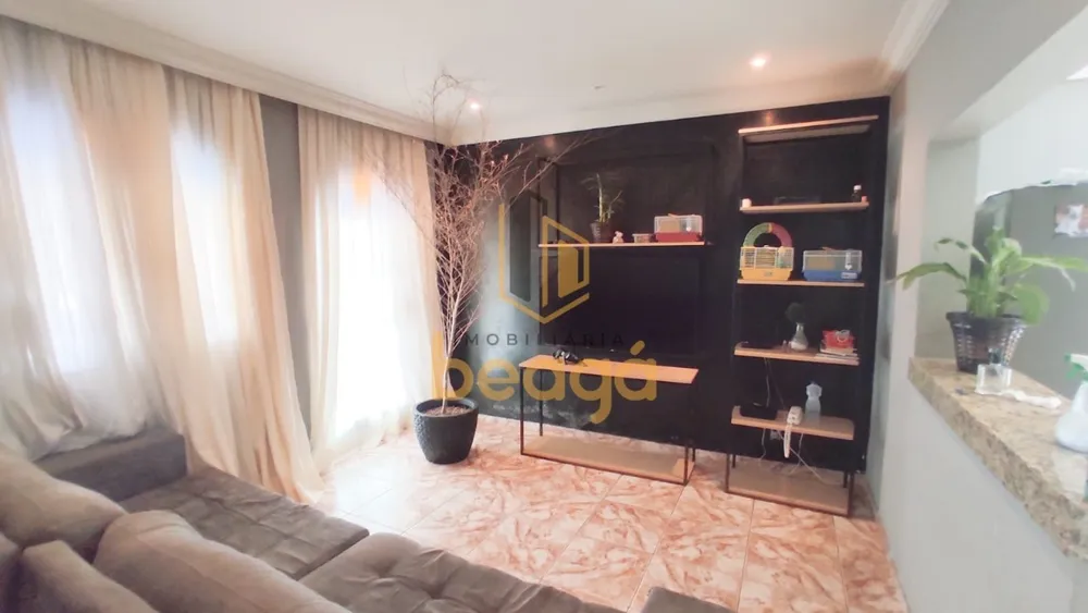 Casa, 3 quartos, 180 m² - Foto 2