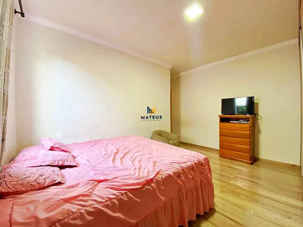 Casa, 3 quartos, 354 m² - Foto 7