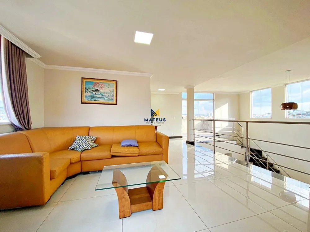 Casa, 3 quartos, 354 m² - Foto 1
