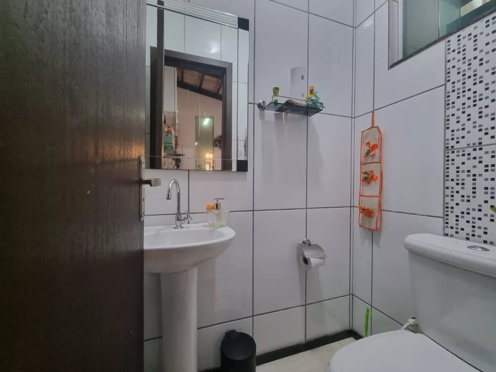 Casa à venda com 3 quartos, 200m² - Foto 13