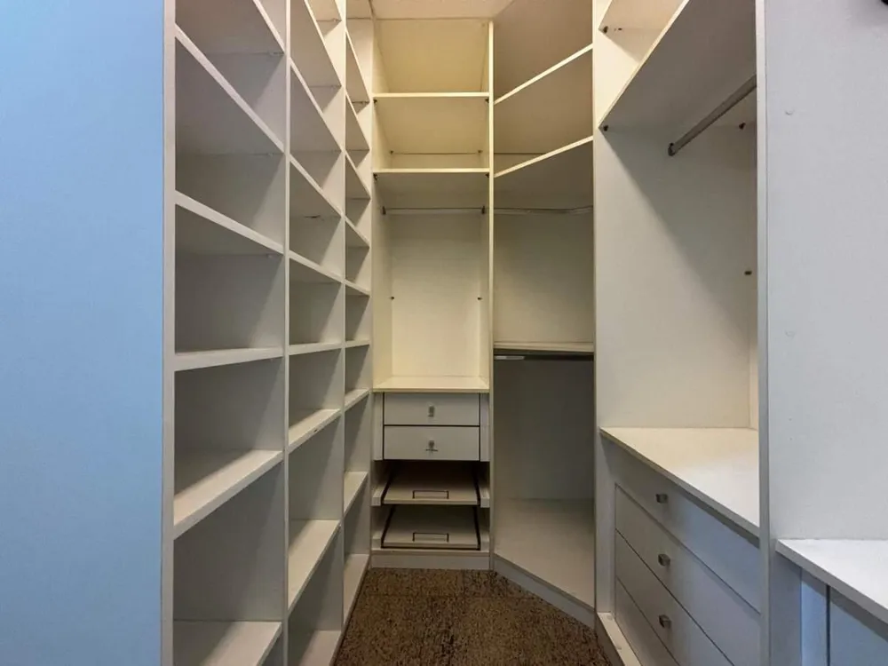 Apartamento, 3 quartos, 223 m² - Foto 10