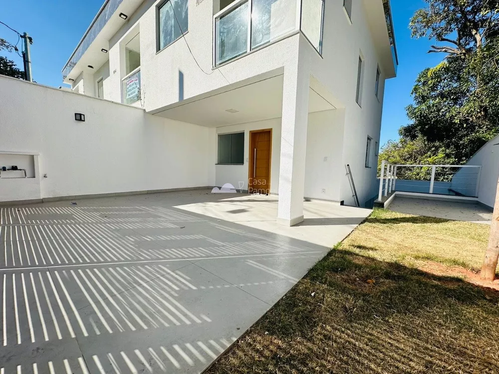 Casa à venda com 3 quartos, 190m² - Foto 1