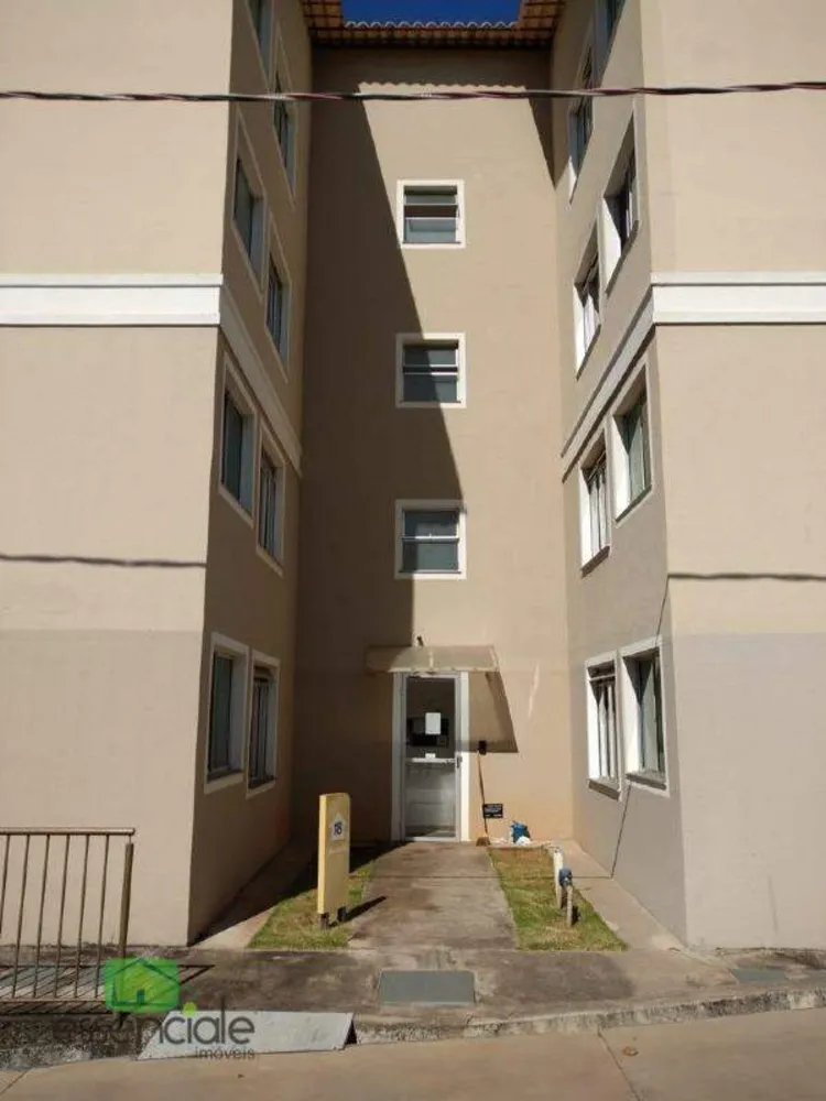 Apartamento, 2 quartos, 45 m² - Foto 2