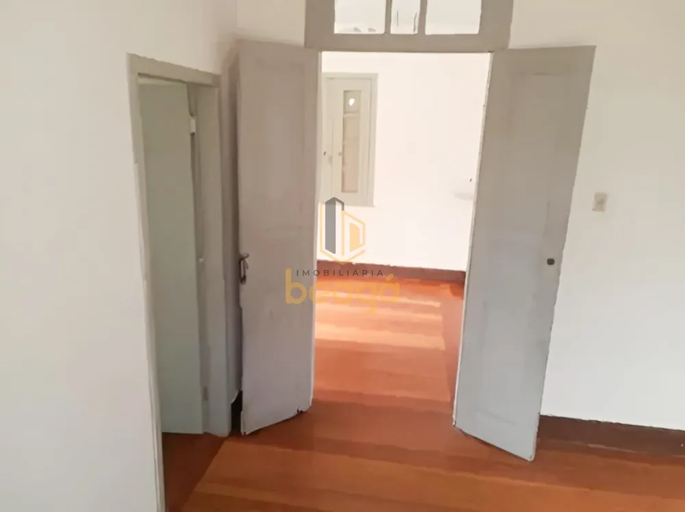 Casa, 6 quartos, 145 m² - Foto 3