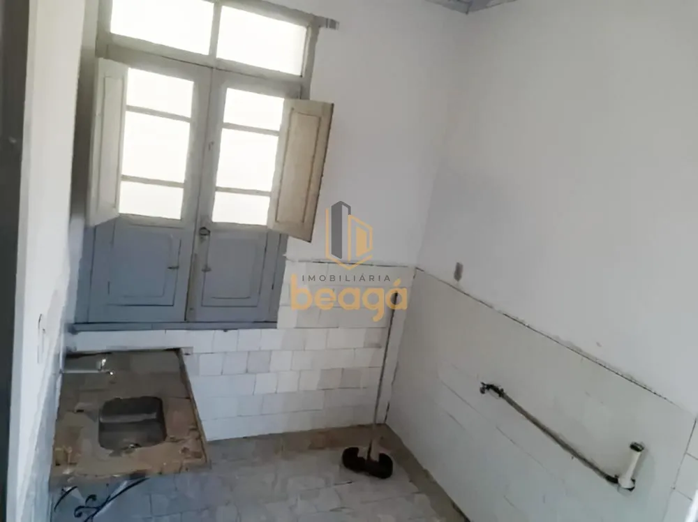 Casa, 6 quartos, 145 m² - Foto 6