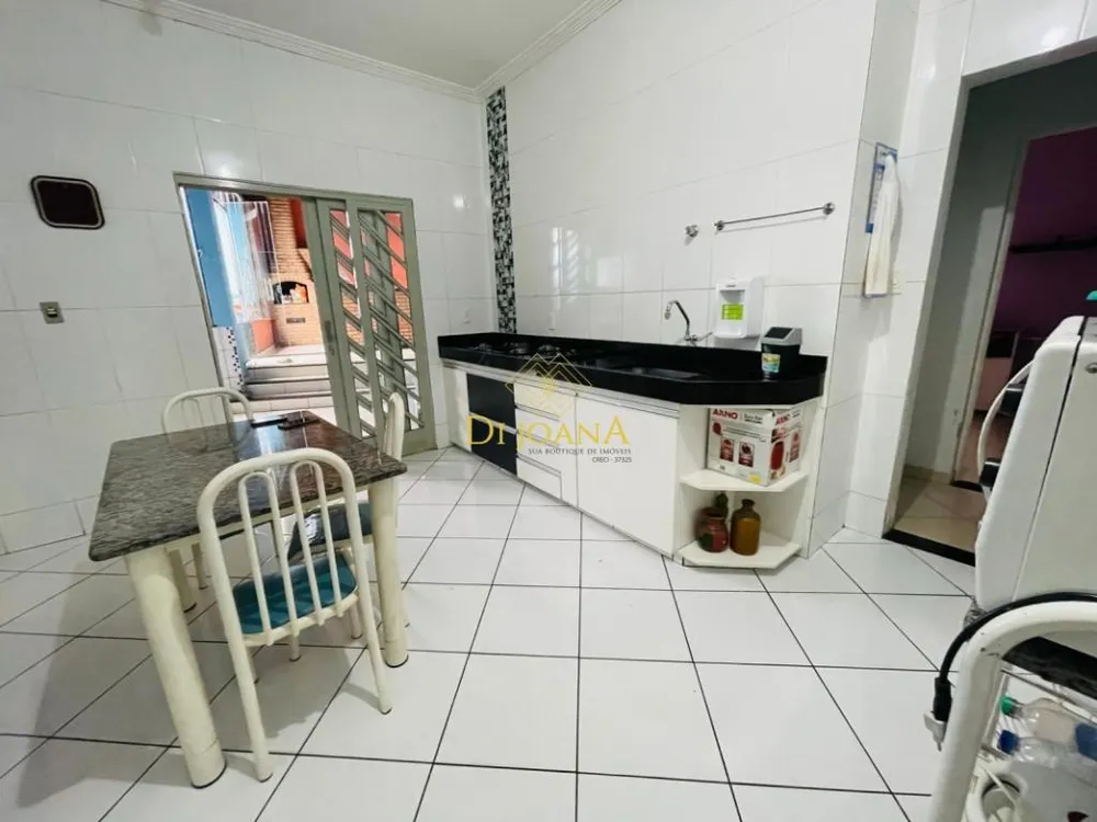 Casa, 4 quartos, 274 m² - Foto 10