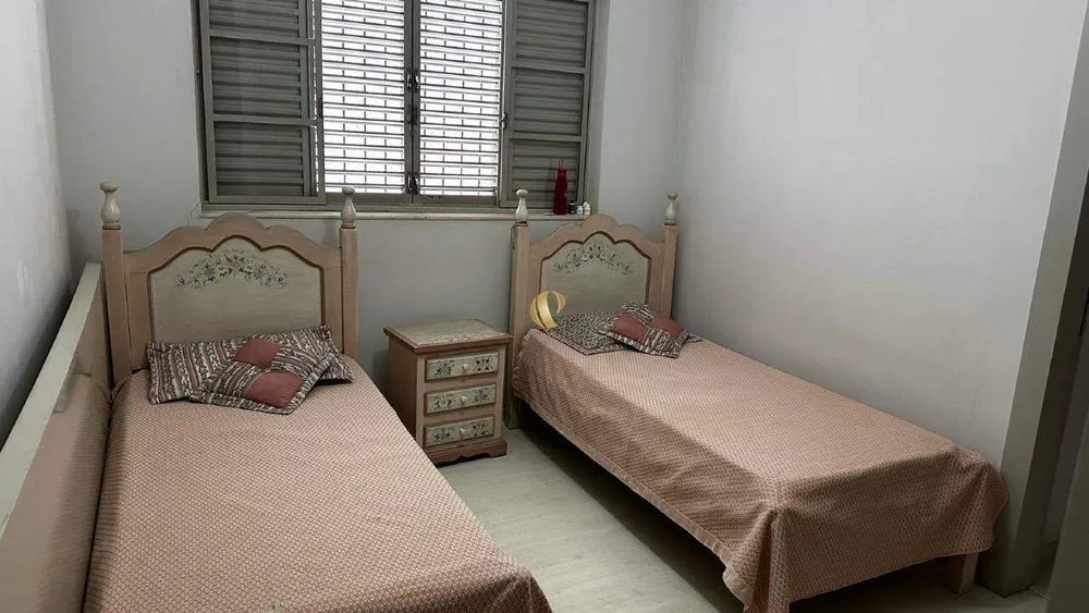 Casa, 4 quartos, 290 m² - Foto 13